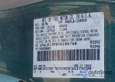 1997 Ford Escort Lx z USA, uszkodzony, nr VIN 1FALP13P8VW184766